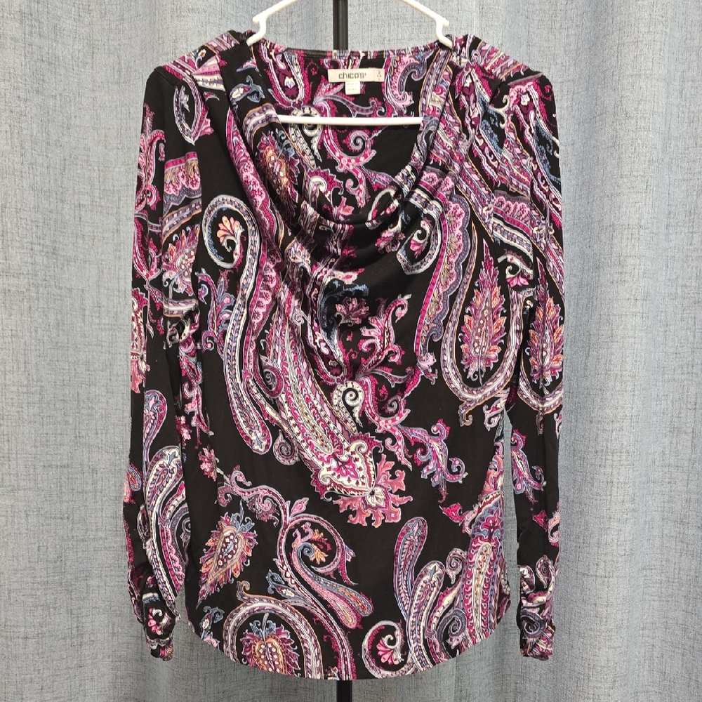 Chico's Vibrant Paisley Subtly stretchy Top Size 12‎